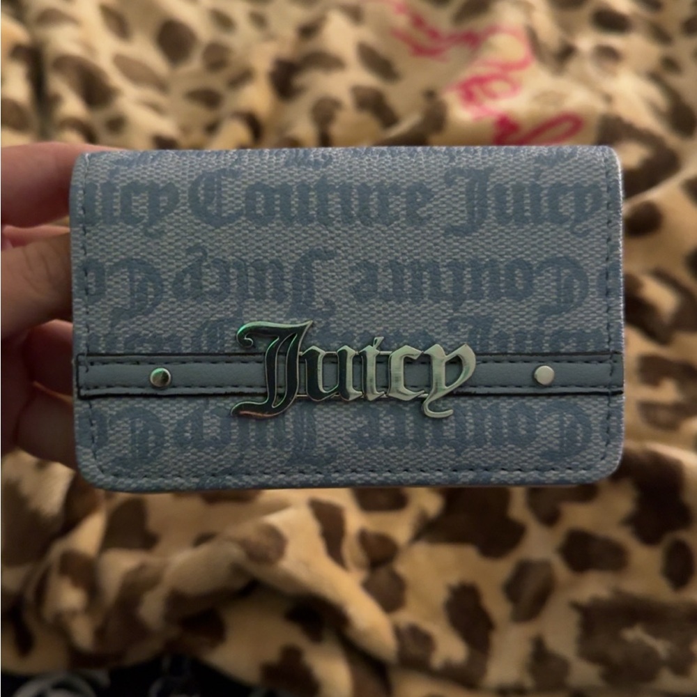 Juicy Couture blue card holder